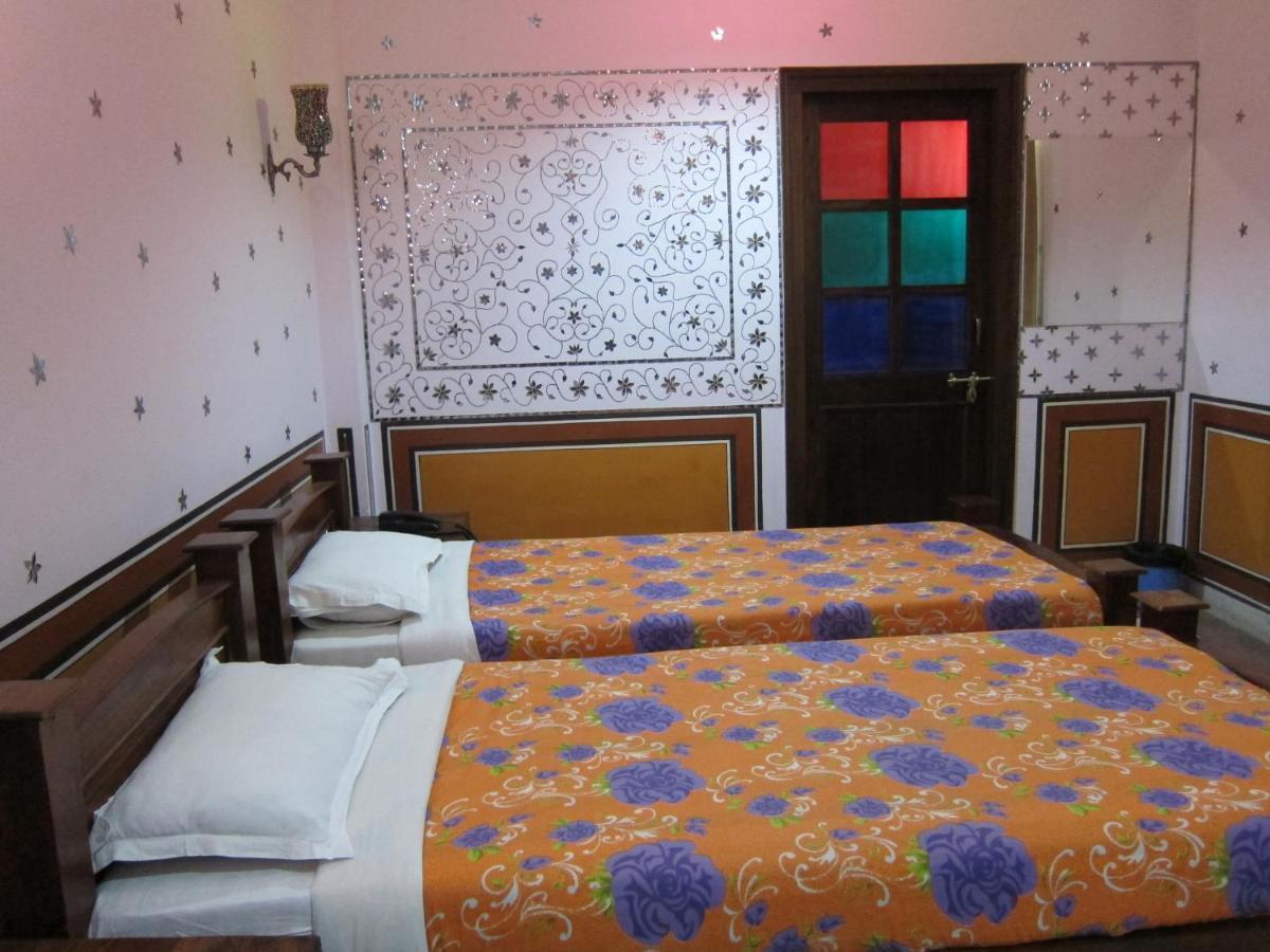 Rani Mahal Hotel Divisione di Divisione di Jaipur Esterno foto